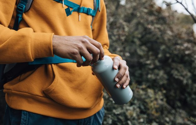 Quel type de gourde favorisé quand on part en camping sauvage ?