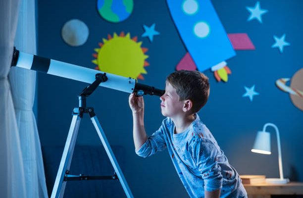 Que peut-on offrir à un enfant passionné d’astronomie et d’espace ?