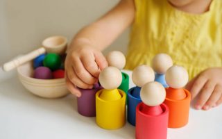 Pourquoi les jeux en bois sont toujours tendance chez les enfants ?