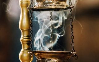 Comment utiliser un encensoir traditionnel ?